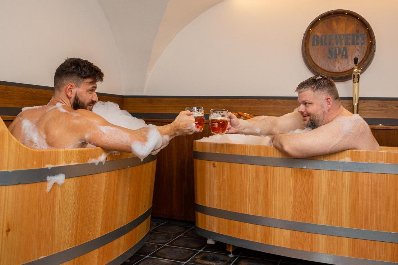 فندق U Medvidku-Brewery براغ المظهر الخارجي الصورة